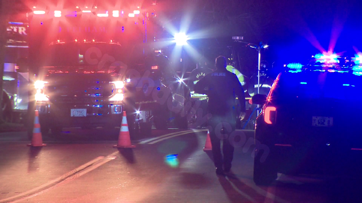 Teen dies in Pelham, NH crash with utility pole