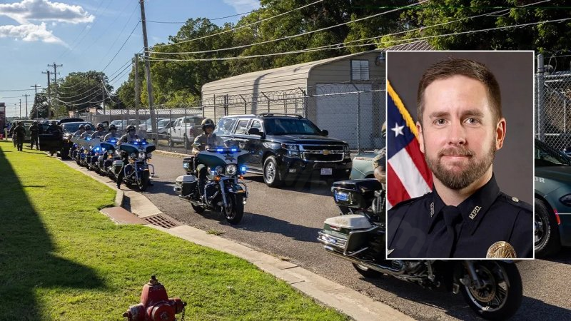 J.D. Vance's convoy in car crash