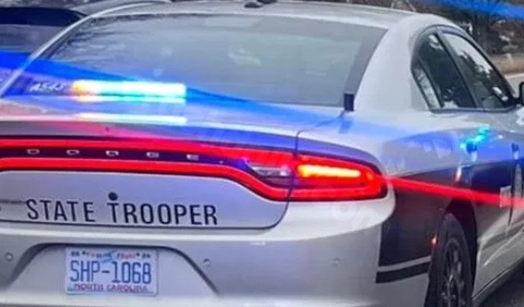Fatal accident shuts down northbound I-95 near Dunn in Harnett County, per NC authorities