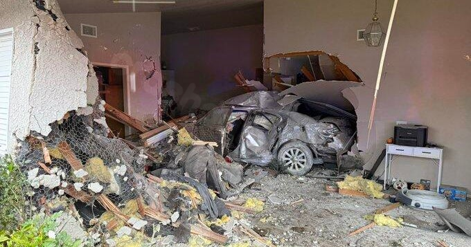 Four people taken to hospital after vehicle crashes into Hemet residence