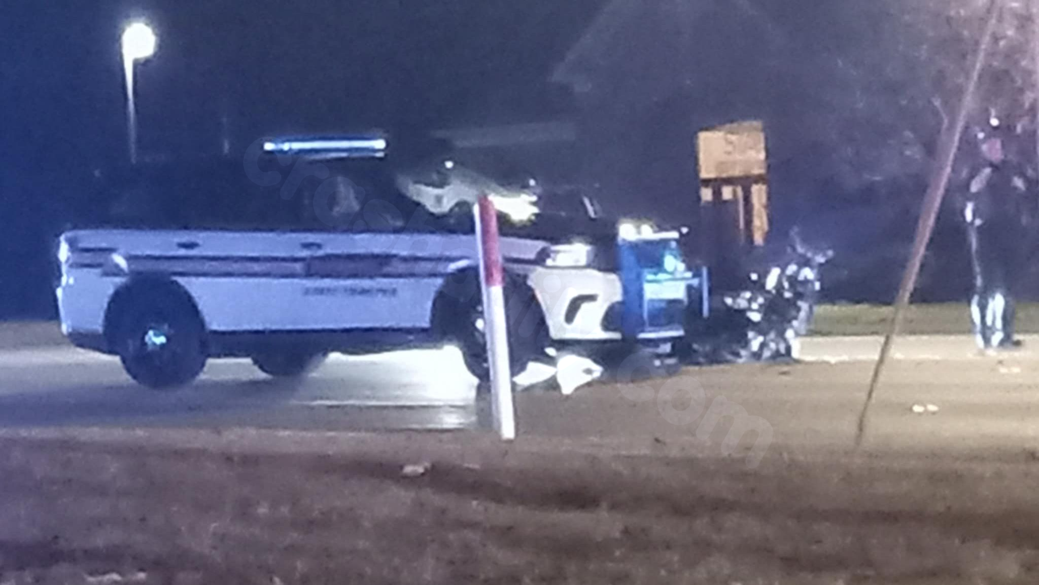 Recollection of onlooker on traumatic crash injuring Maryville officer