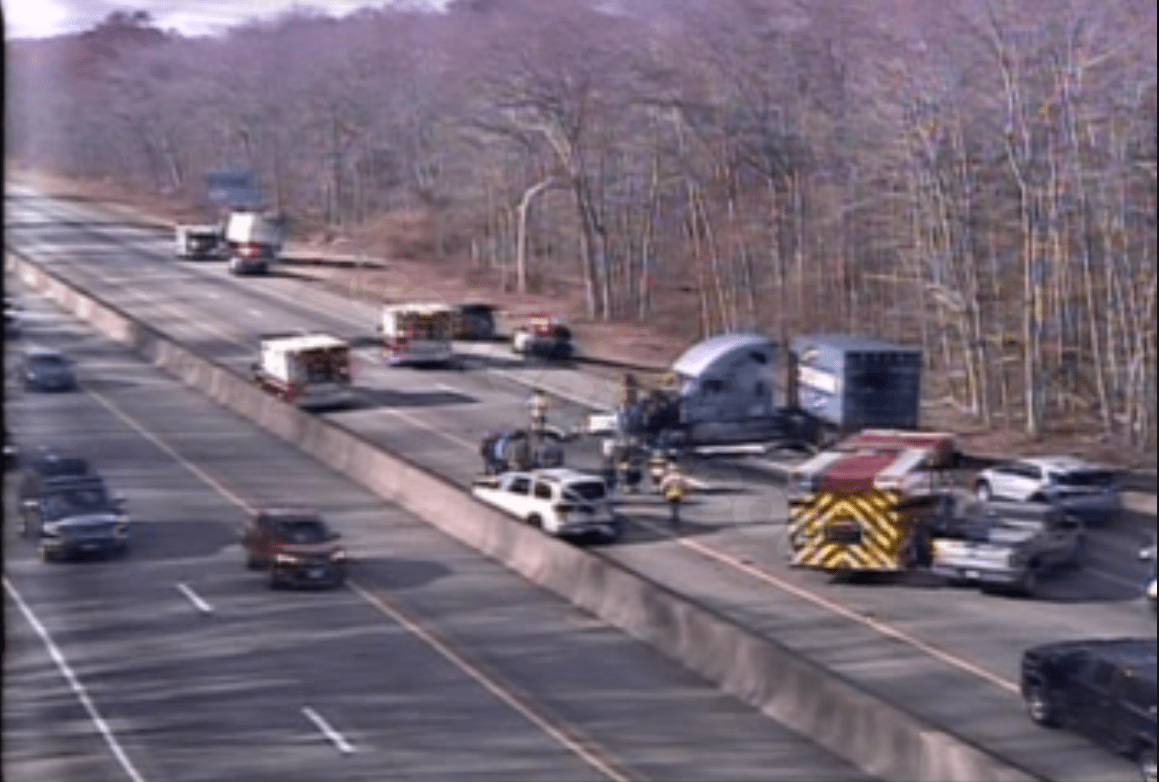 Southbound I-95 in Madison shut down after tractor-trailer collision
