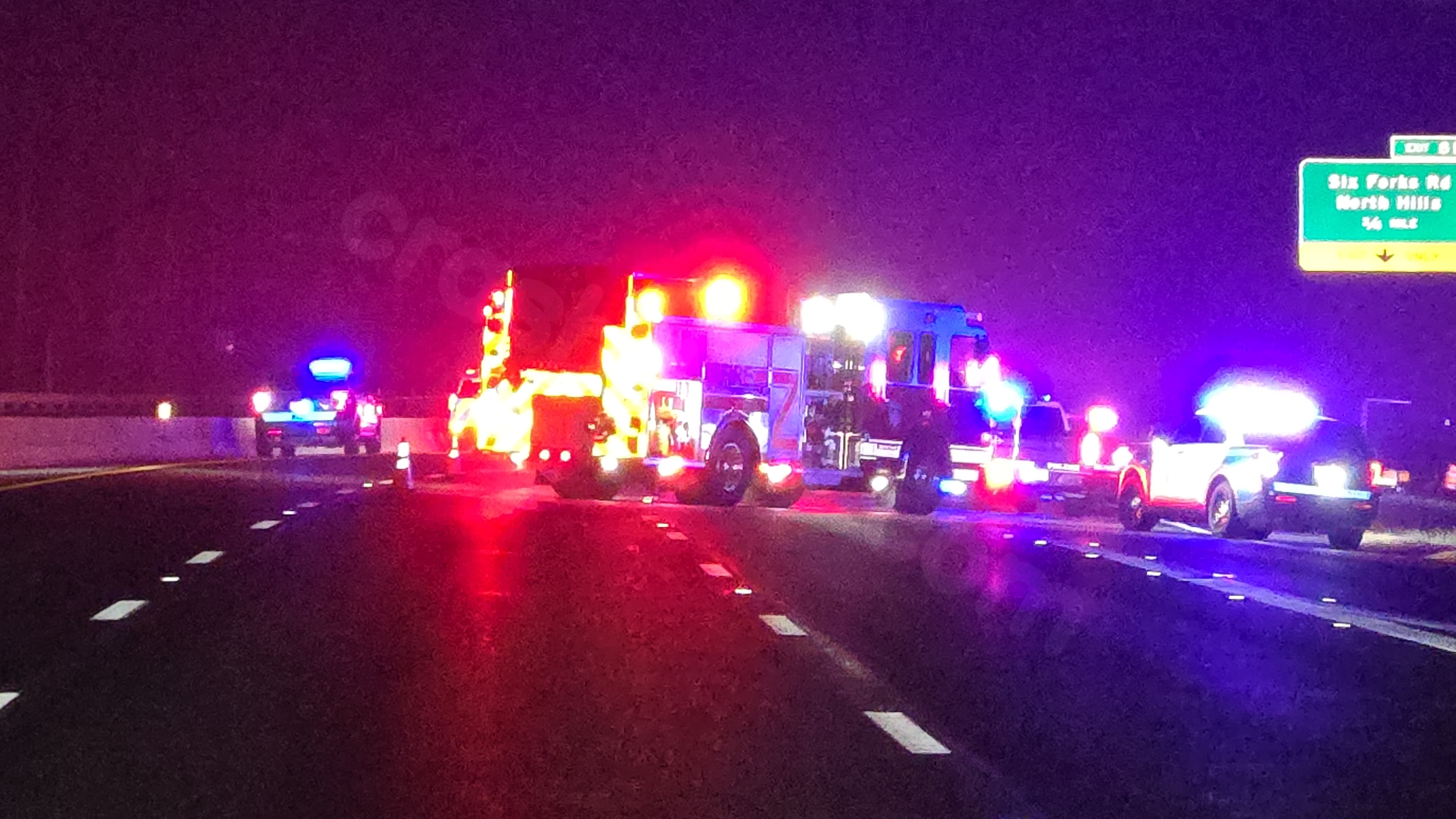 1 fatality reported in crash on I-440 heading west between Wake Forest Rd and Six Forks Rd, according to authorities