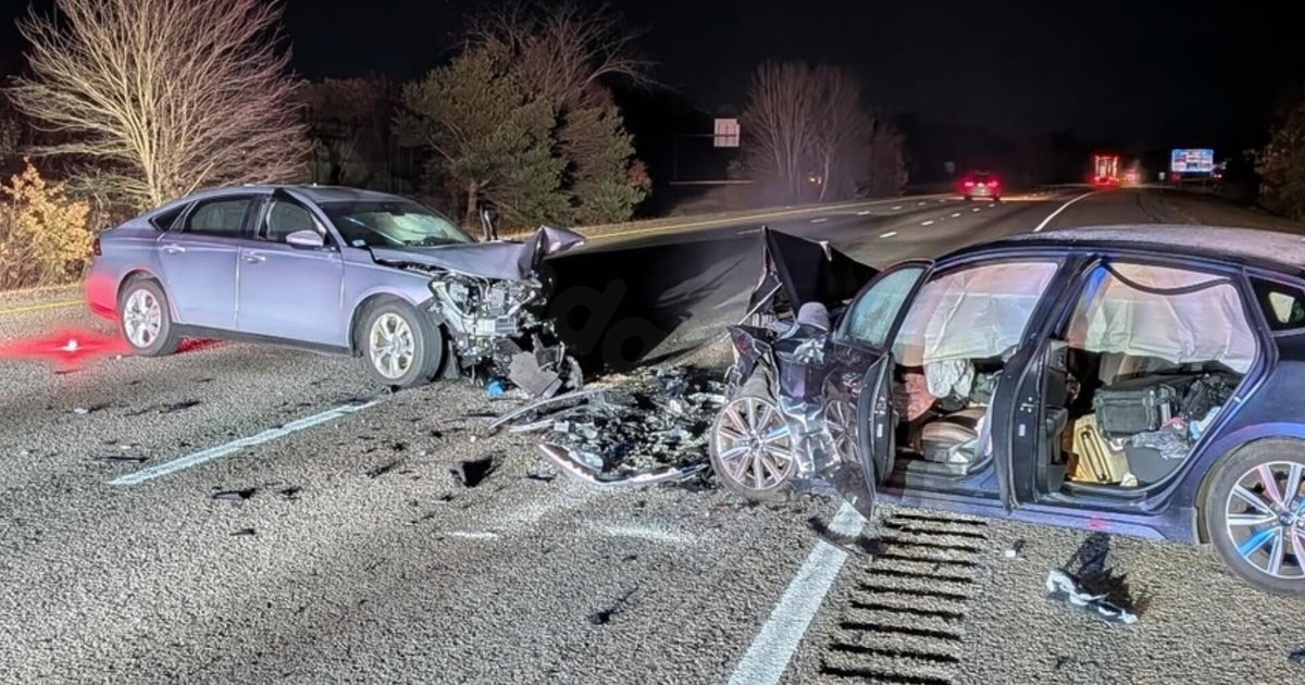 Injuries from head-on collision in Mansfield on I-495