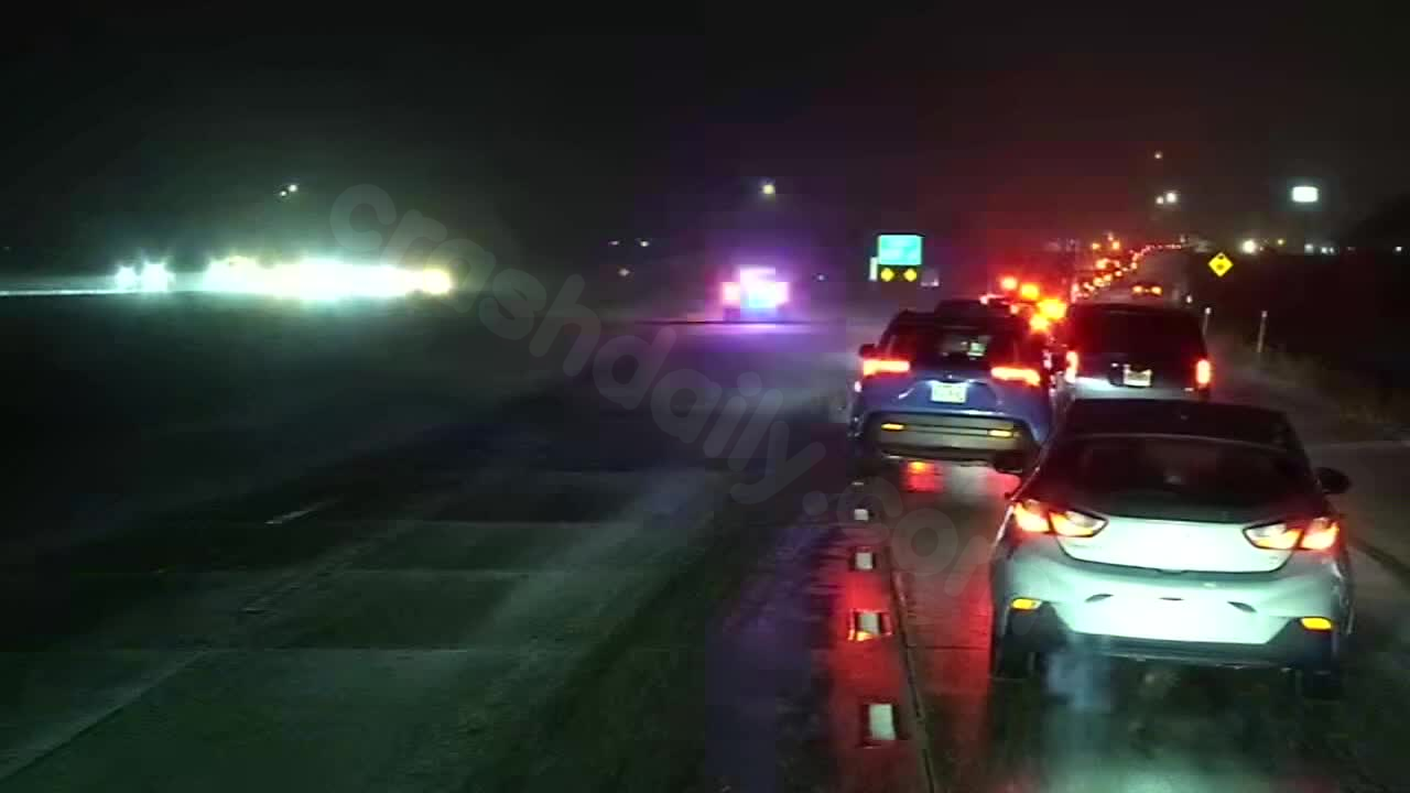 Deadly I-43 crash in Ozaukee County among multiple winter-weather accidents on Wednesday