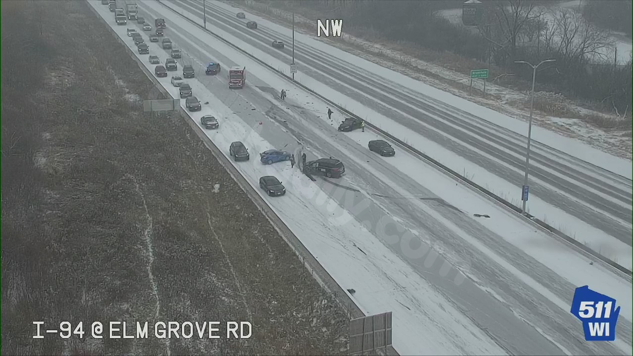 Traffic and crash updates during Wisconsin winter storm on Saturday.