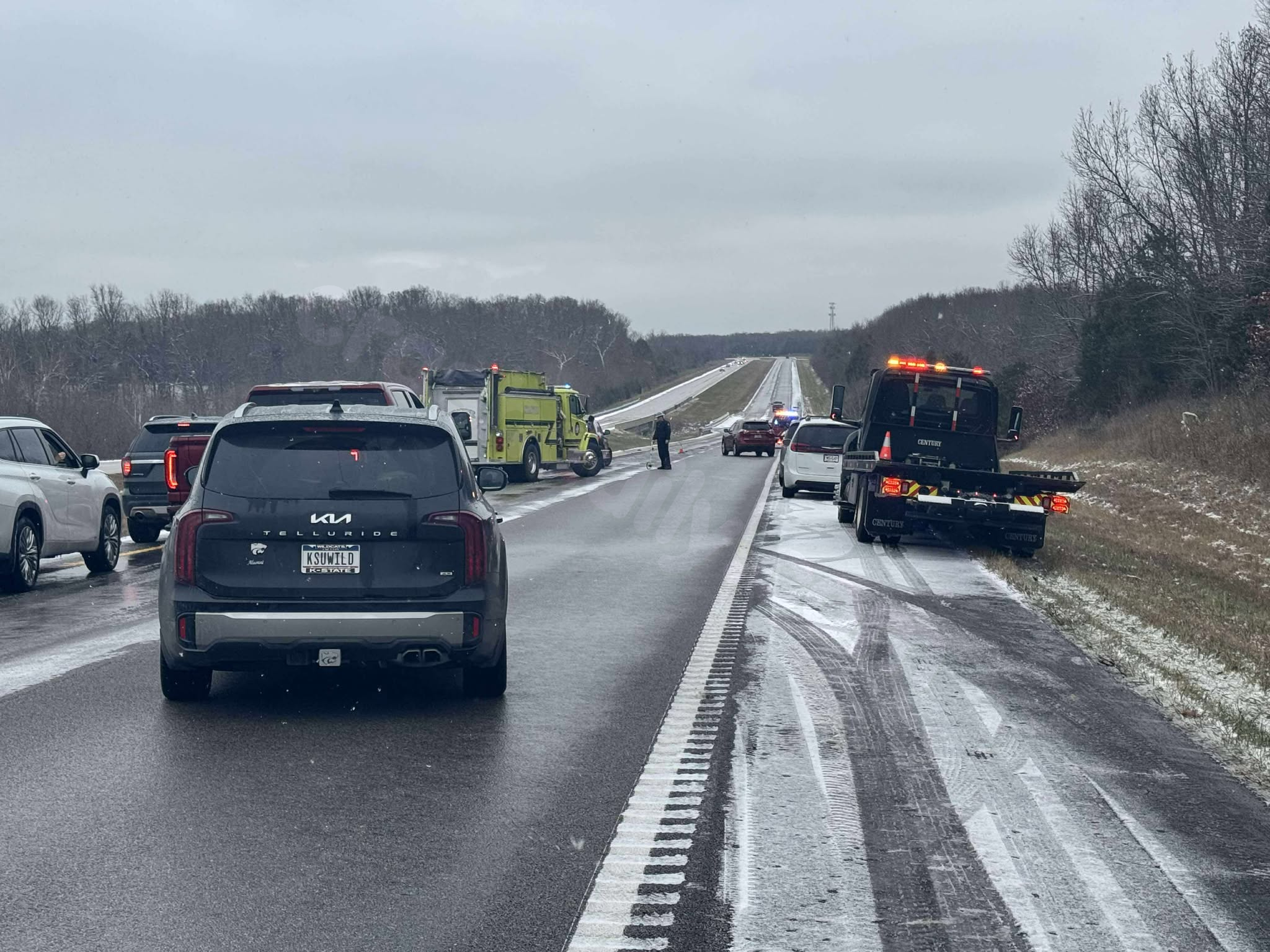 One person hospitalized after U.S. 65 crash Monday morning