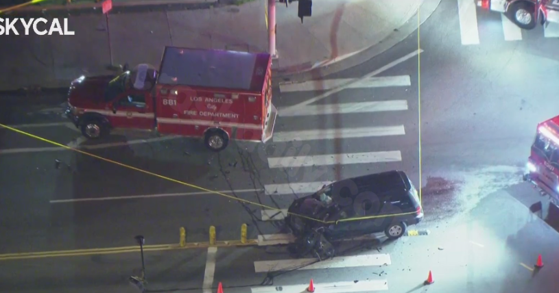 5 people taken to hospital following collision with Los Angeles Fire Department ambulance in Arleta
