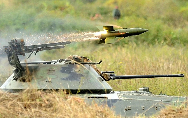 Three wounded in crash at Serbia's weapon manufacturer Krusik
