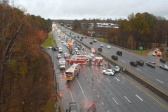 Intense accident involving multiple vehicles on I-264 W in Virginia Beach