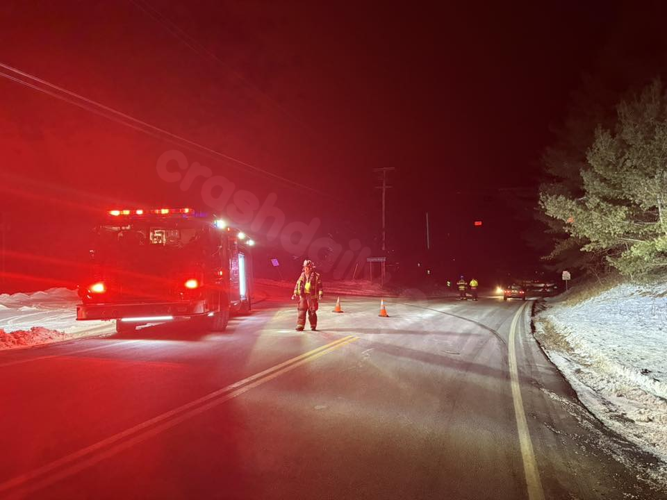 Medical air transport rescues injured person from VT-106 accident