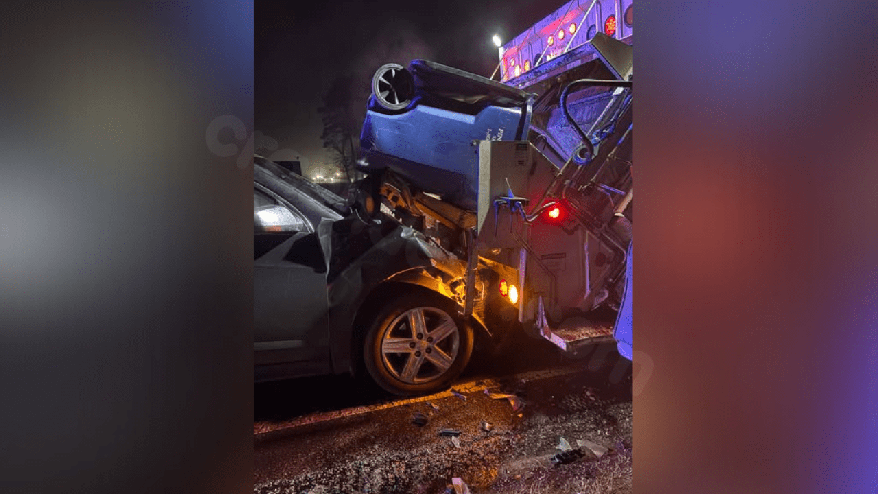 Minor injuries for driver in garbage truck crash in Huntington