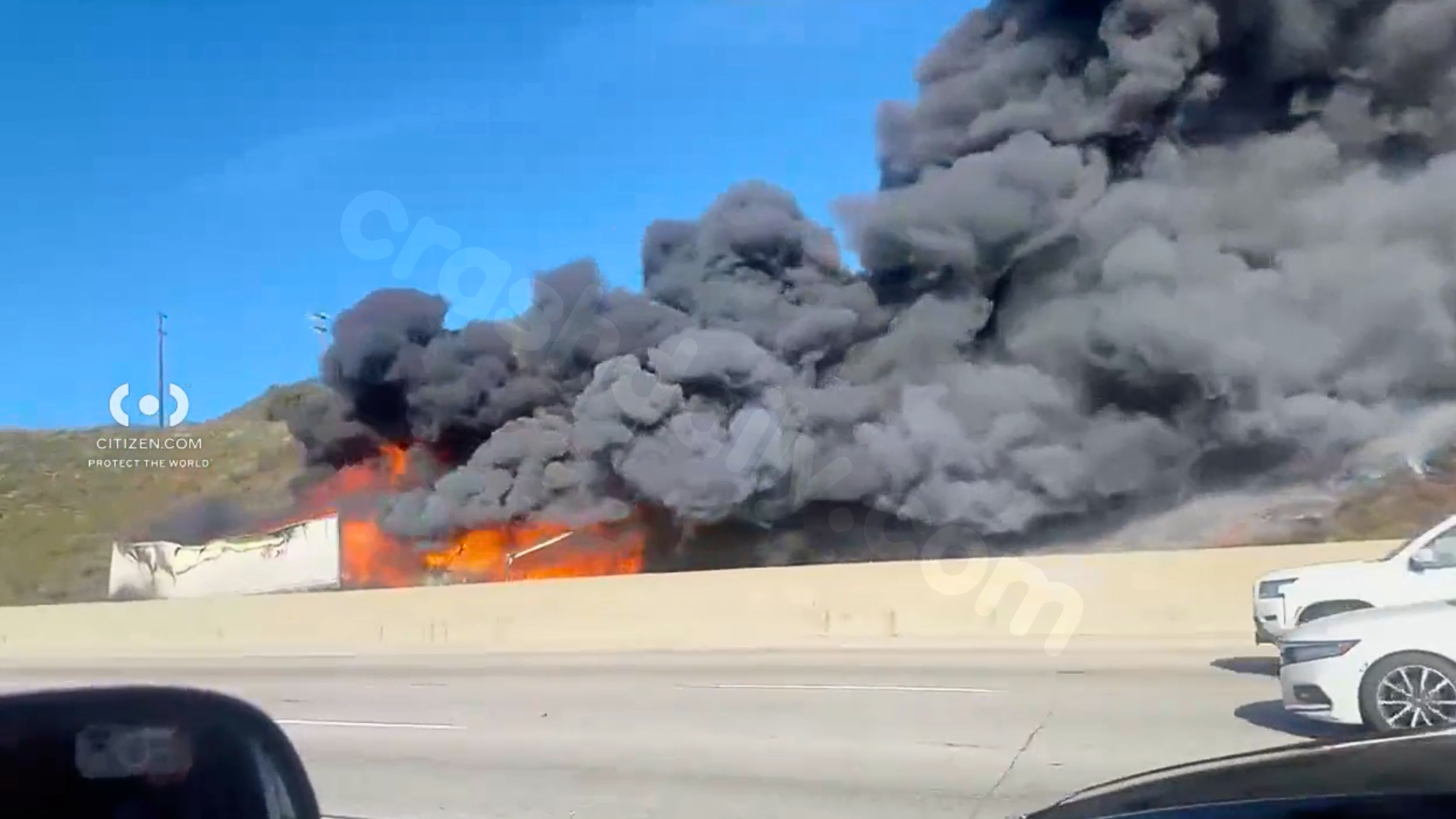 Semi truck accident causes brush fire near 15 Freeway in San Bernardino, injuring 1