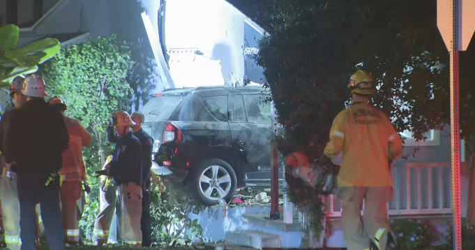 Driver runs away after colliding with Burbank home