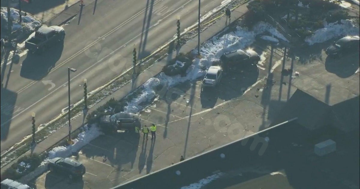 Fatal accident as car loses control & crashes into Hillside Walgreens lot