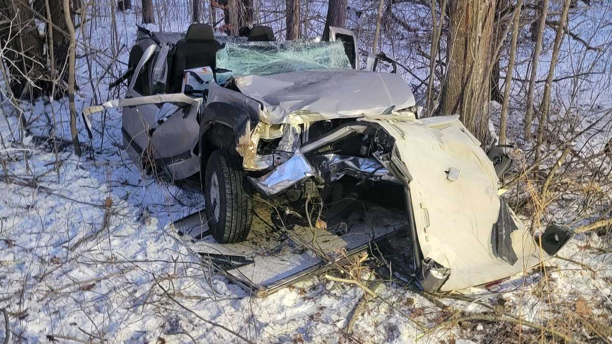 Fatal rollover crash on Route 126 in Whitefield, Maine