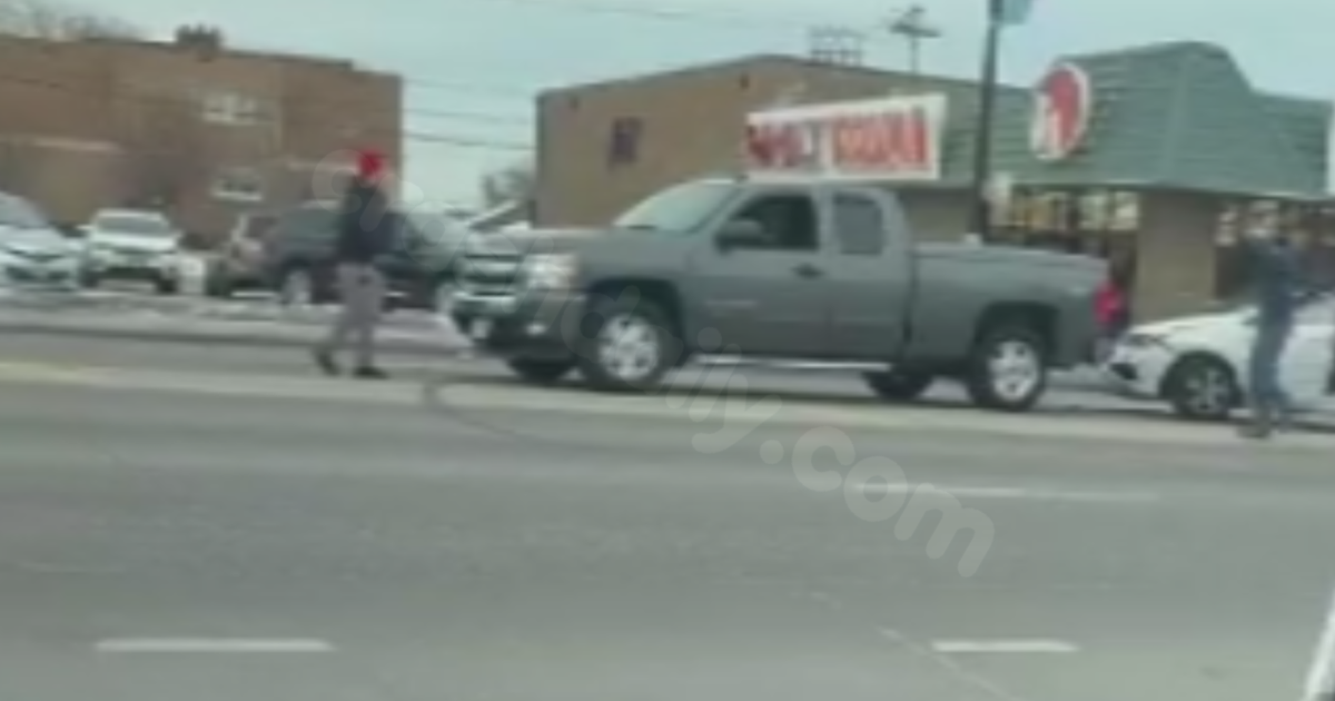 Road rage incident in Garfield Ridge includes axe throwing and car theft