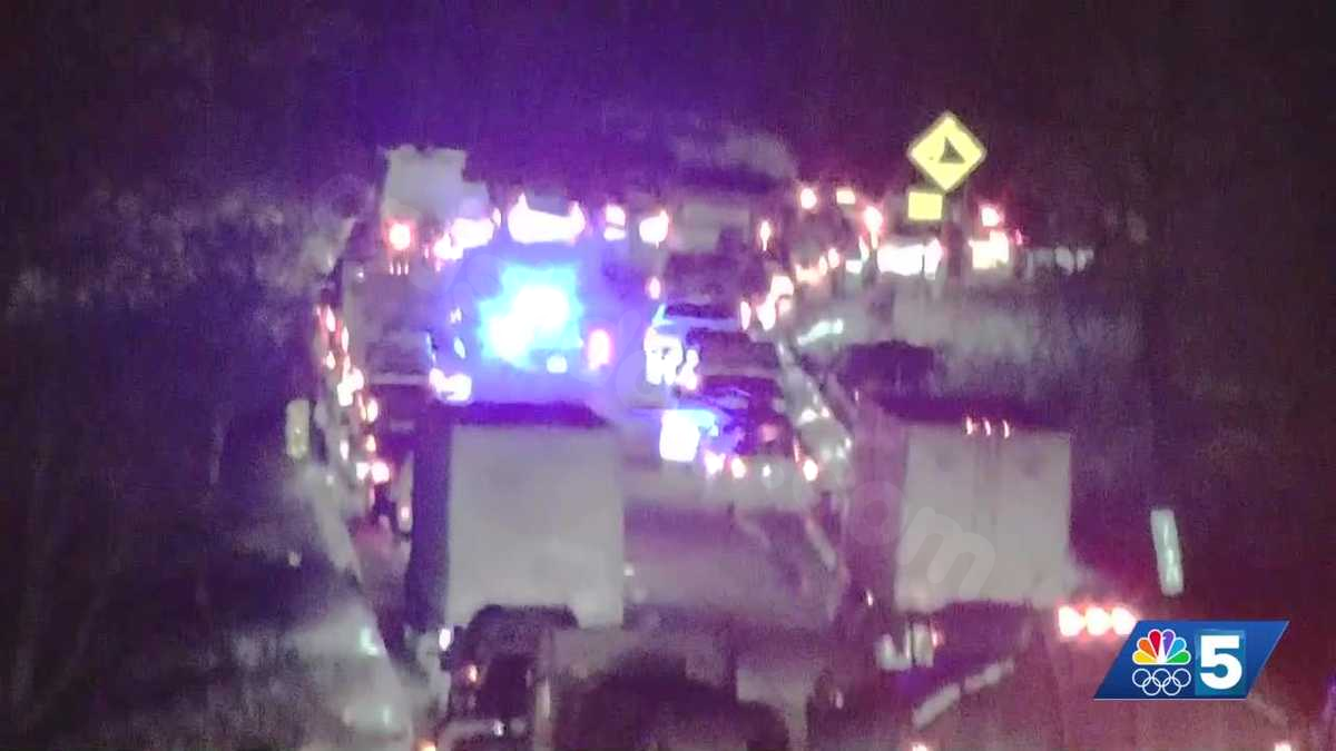 Drivers urged to steer clear of I-89 South near Bolton following Wednesday crash