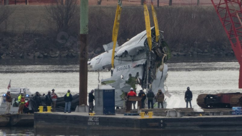 Govt acknowledges chopper pilot mistakes led to fatal Flight 5342 crash