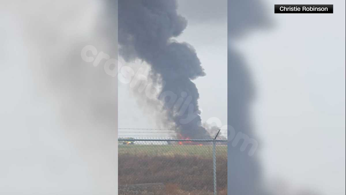 NASCAR driver's plane crashes at Statesville Airport