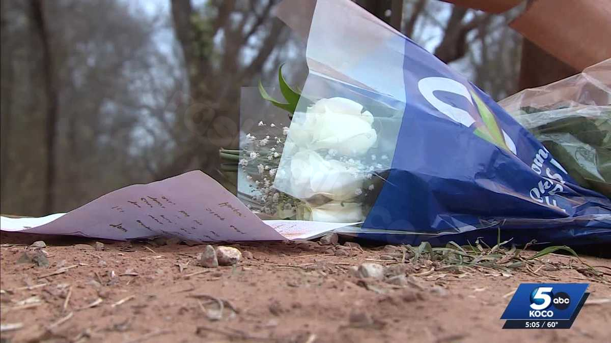 Students mourned after fatal accident at Deer Creek High School