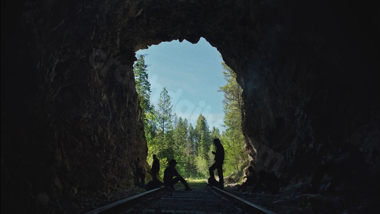 Unexpected Tunnel Shot Adds to ‘Train Dreams’ Charm