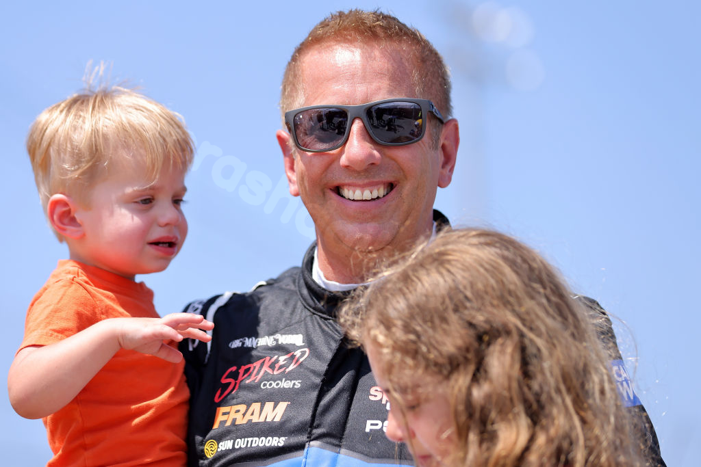 Details on 6 deaths in plane crash with NASCAR’s Greg Biffle