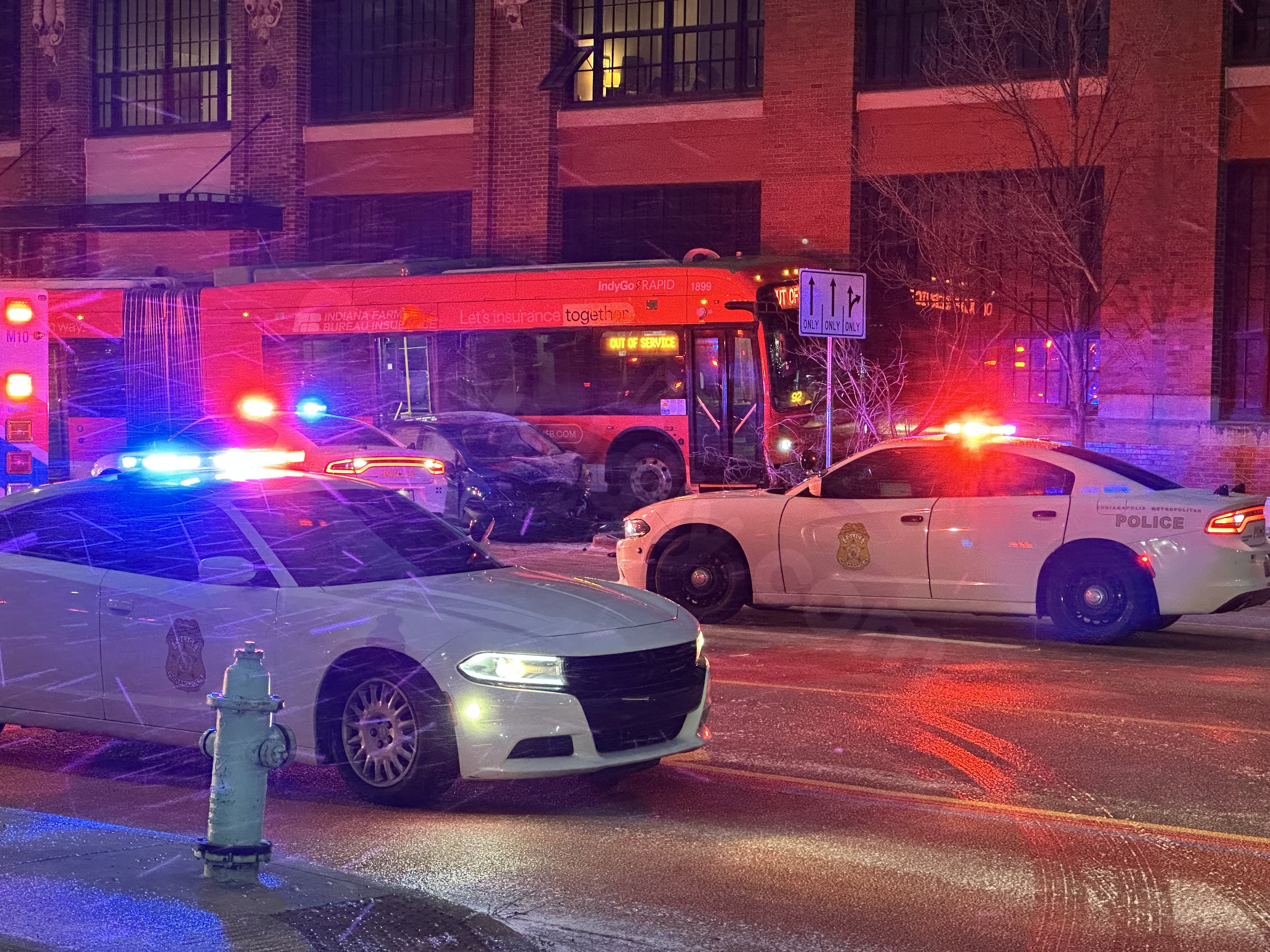 Investigation into downtown IndyGo bus collision