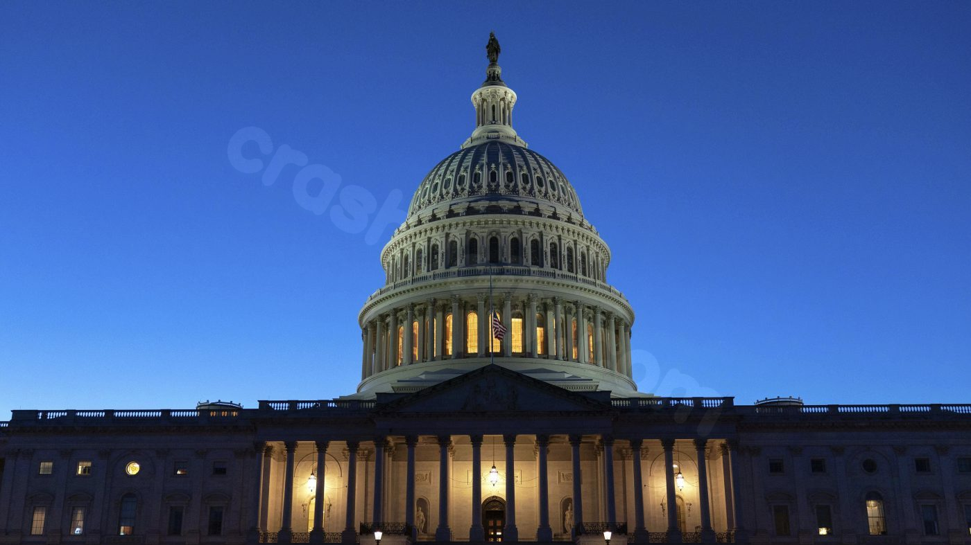 Virginia lawmakers express safety concerns following deadly D.C. aircraft crash