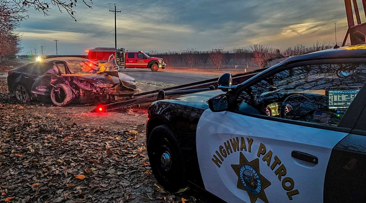 Driver on the run causes multiple-vehicle collision in Fresno County, according to CHP