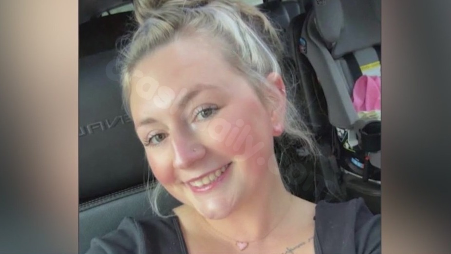 Mother, 27, dies in accident near her residence