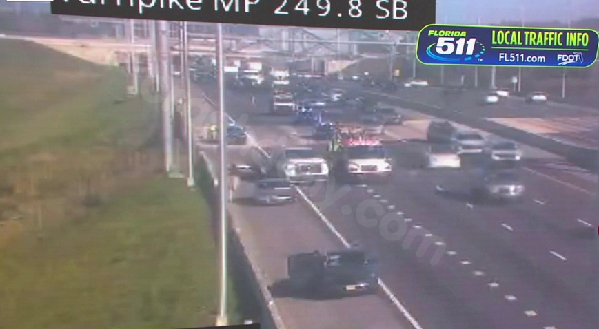 Florida Turnpike in Osceola County closed due to multiple-vehicle collision.