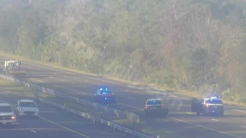 I-95 crash shuts down northbound lanes in Volusia County