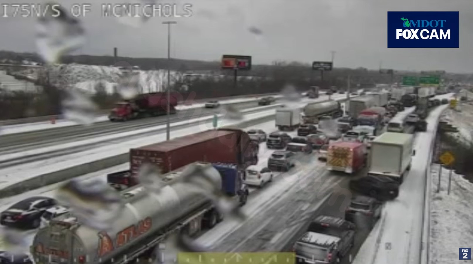 I-75 Detroit Crash: Snow Squall Causes Pileup, 20+ Cars Removed, Freeway Reopens