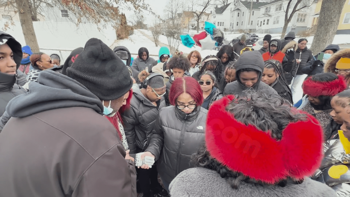 Town honors teenager who died in Hartford accident