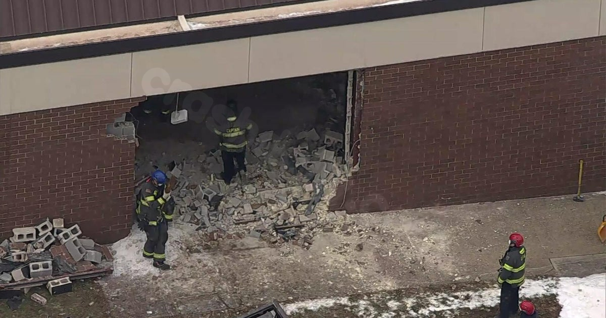 Student injured as car crashes into Elizabeth, N.J. school wall