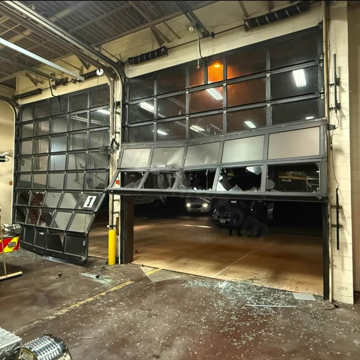 Teen intentionally crashes stolen car into Chesterfield fire station: Police