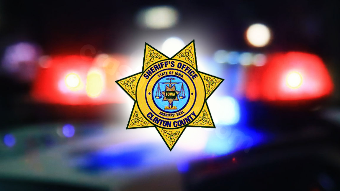 1 person hurt in Highway 30 rollover crash