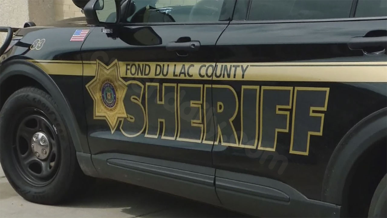 61-year-old man dies in hospital after rollover crash in Fond du Lac County