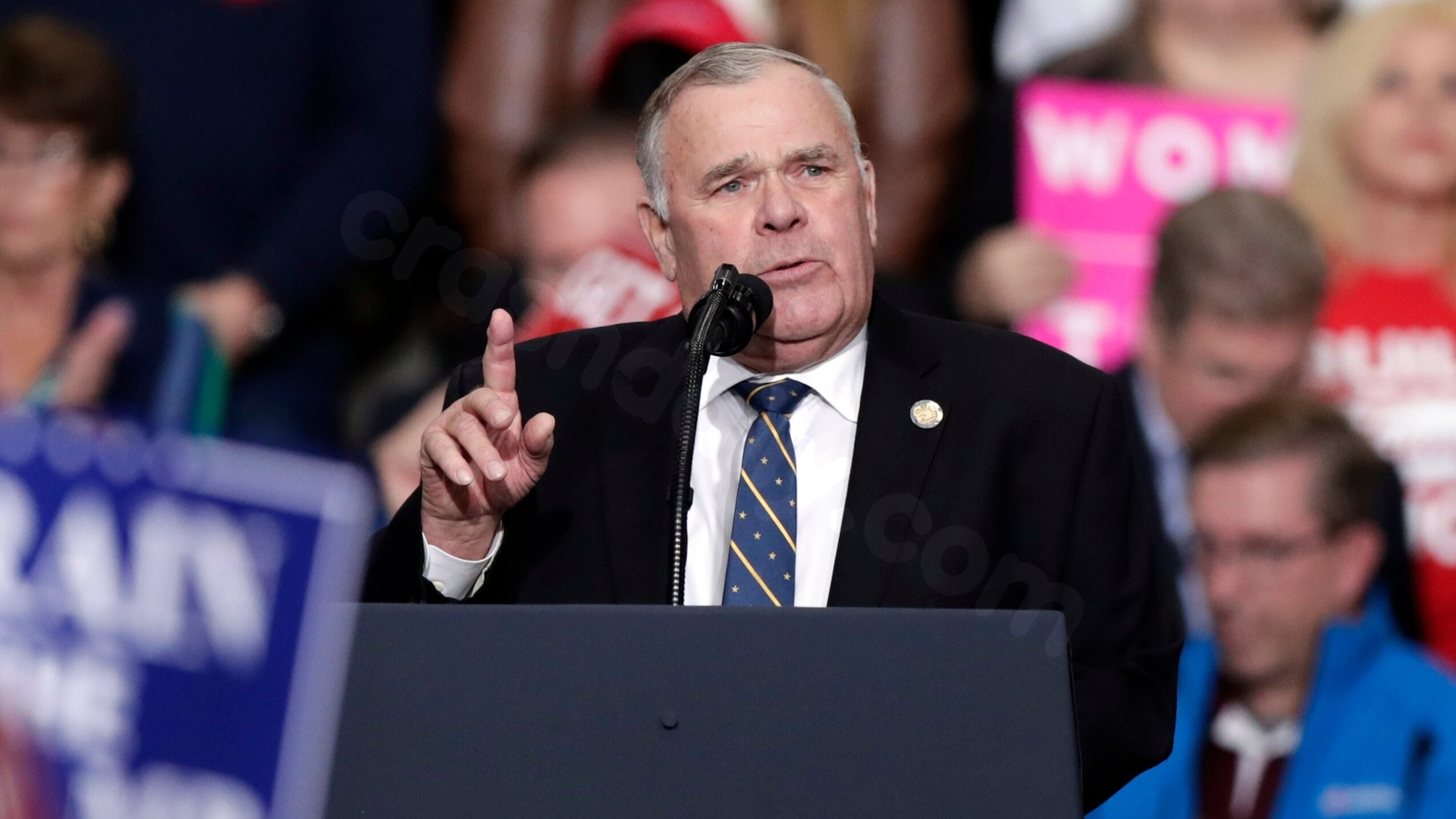 Republican congressman, wife injured in tragic car crash