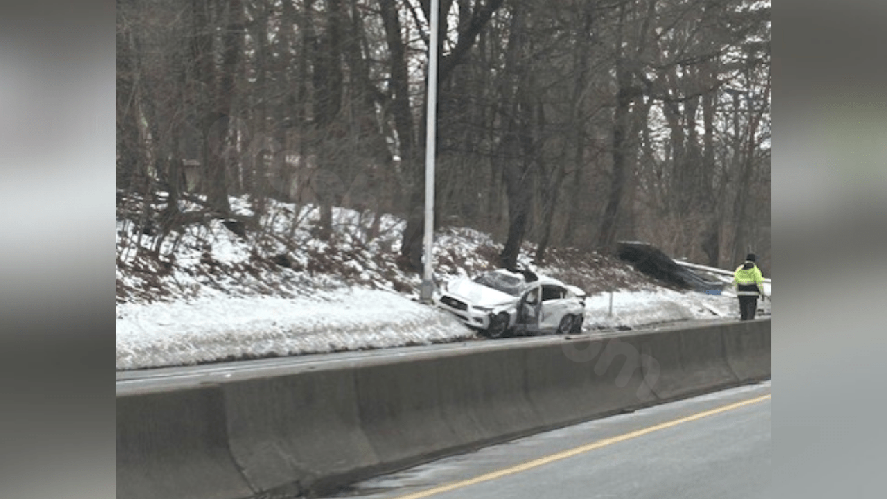 Fatal crash involving stolen car in Shelton