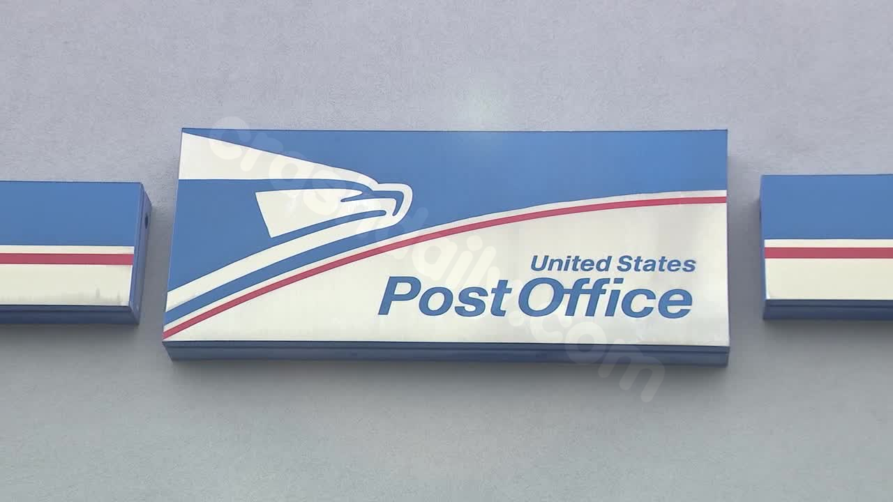 Stockbridge Post Office closed indefinitely due to car crashing into building.