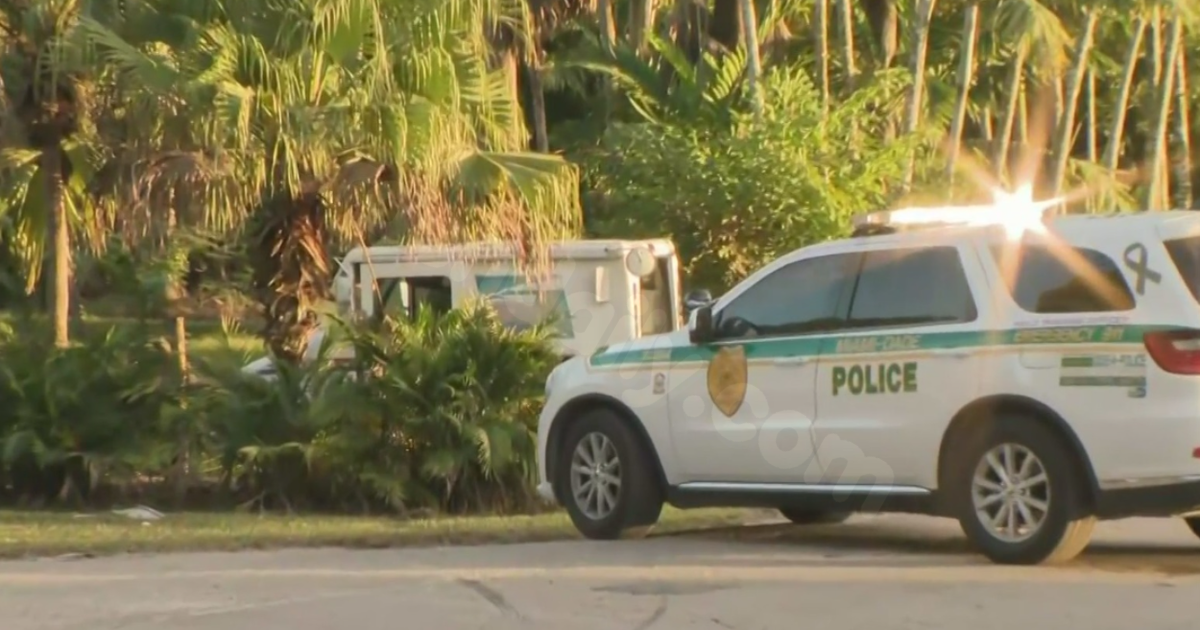 Postal truck crash in Southwest Miami‑Dade leads to one person being airlifted, according to authorities