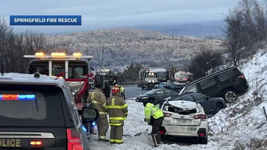 7-car pileup injures 1 on I-89 in Springfield
