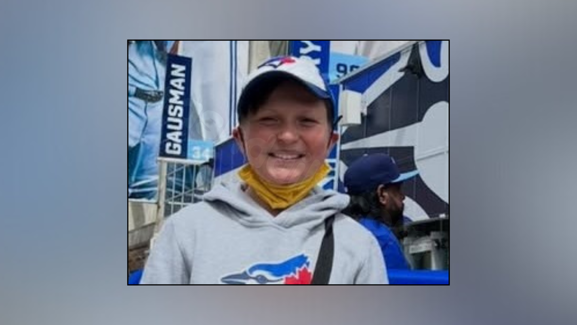 Community rallies to support teenager following serious ski injury.
