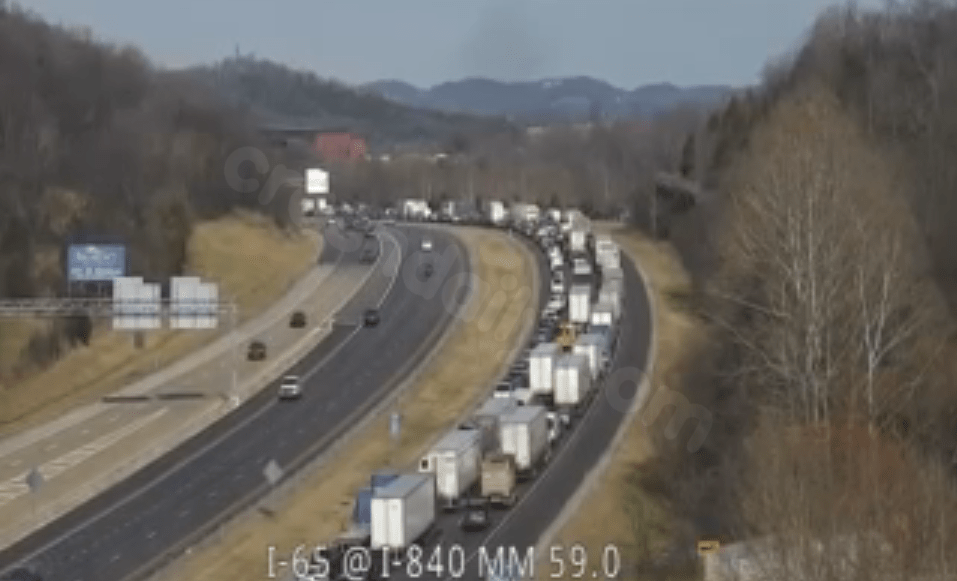 I-65N in Williamson County Closed Due to Multi-Vehicle Collision.