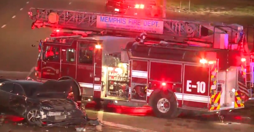 Deadly crash closes I-55 southbound at S. Parkway: Memphis Police