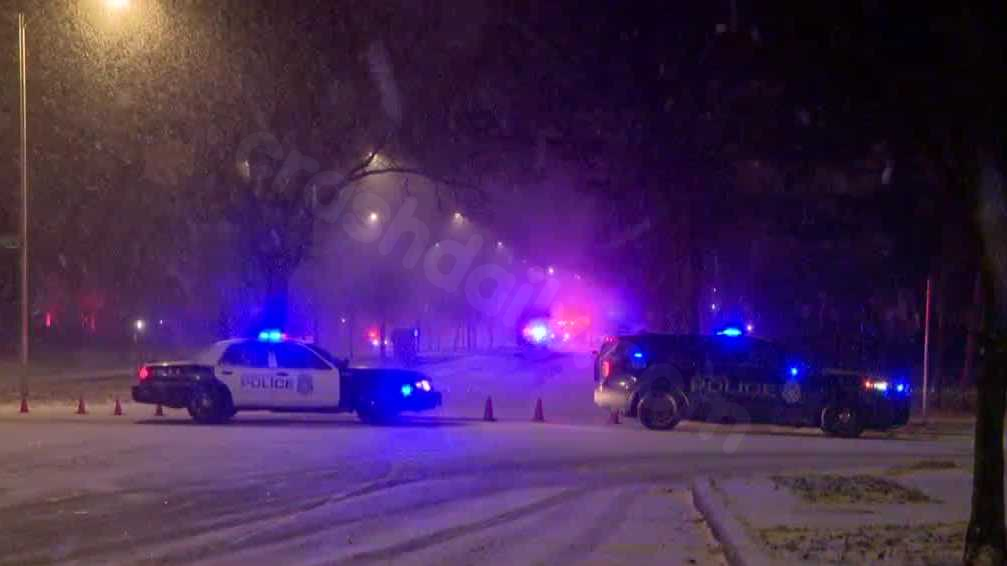 Search for driver who fled fatal crash in Milwaukee
