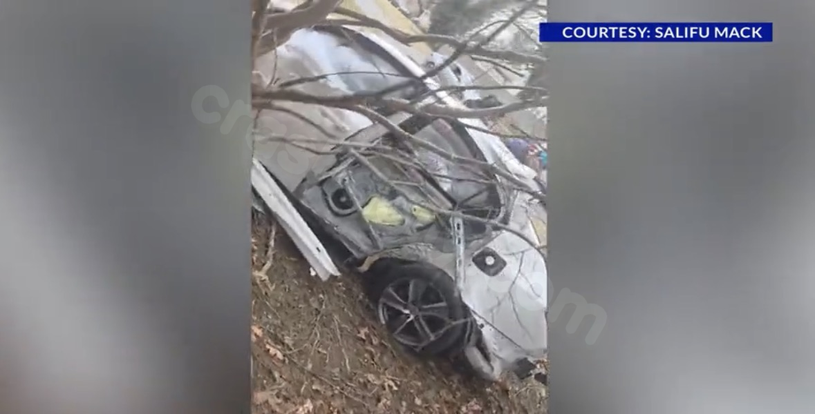 Teen girl's death in car crash mourned by community