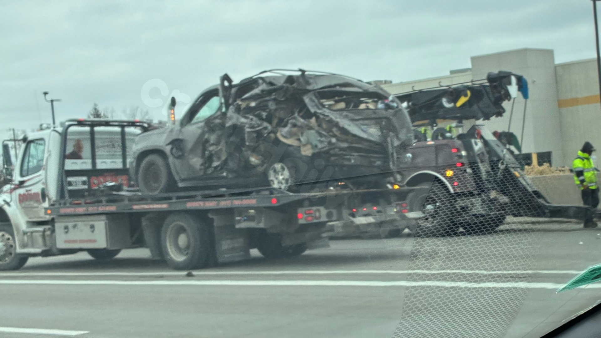 Several individuals hurt in I-465 crash in Indianapolis